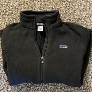 Black full zip Patagonia zip